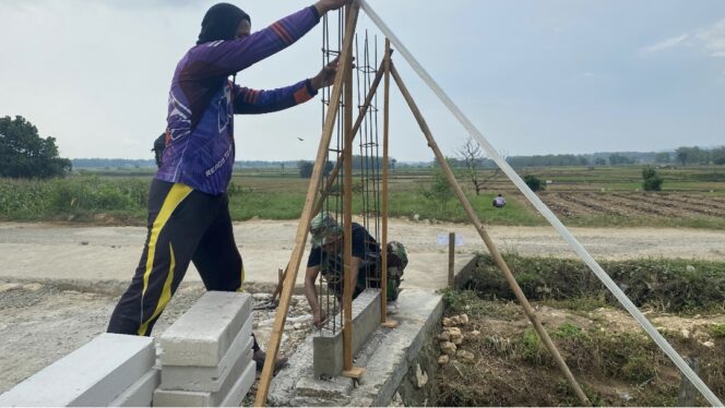 
					Di Ujung Desa, Tugu Prasasti Jadi Penanda Abadi Pengabdian TMMD