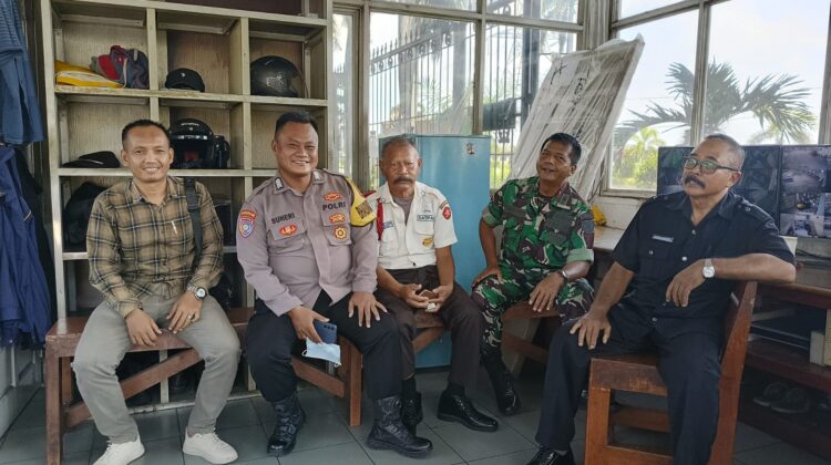 Babinsa Cikupa Pererat Silaturahmi Peringati Mayday 