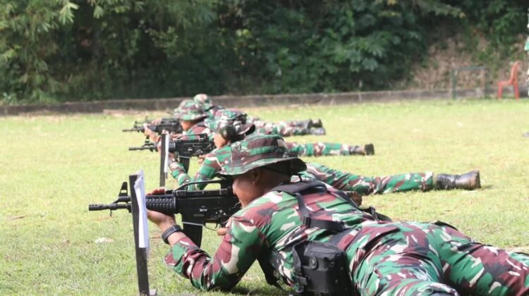 Asah Naluri Tempur, Kikav 1 Kostrad Gelar Latihan Menembak 100 Meter