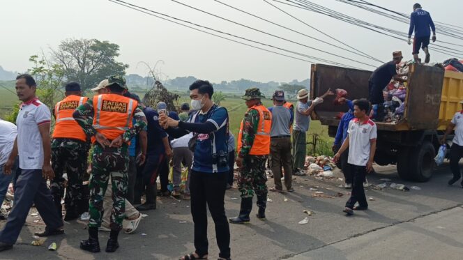 
					Penanganan Darurat Sampah, Bersama Komduk Bersih – Bersih Sampah 