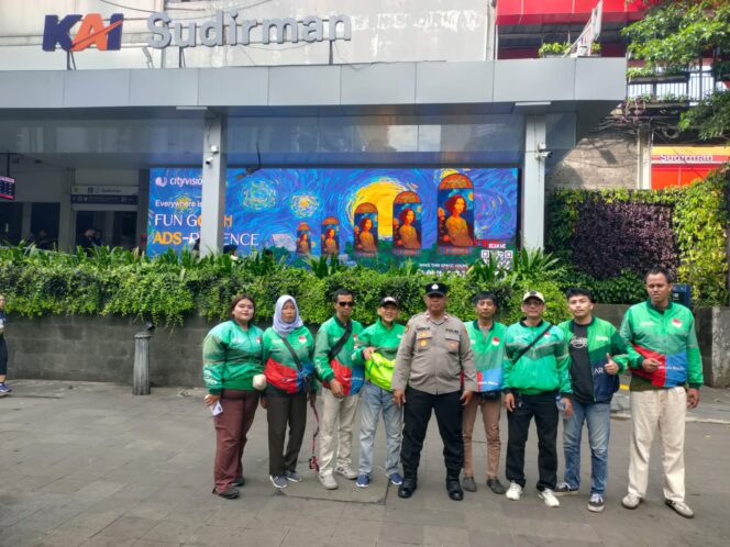 
					Stasiun Sudirman Dipantau Ketat, Polisi Pastikan May Day 2026 Aman Terkendali