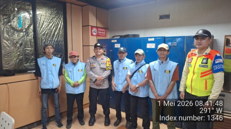 Siaga May Day 2026, Polisi Pantau Pergerakan Massa di Stasiun Cikini