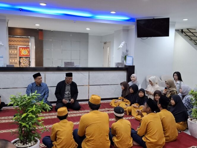 
					BRI Kanca Tanjung Duren Gelar Pengajian Rutin, Perkuat Nilai Spiritual dan Kebersamaan Pekerja