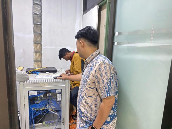 
					Jaga Keandalan Sistem, BRI KC Cilegon Lakukan Perawatan Server Secara Berkala