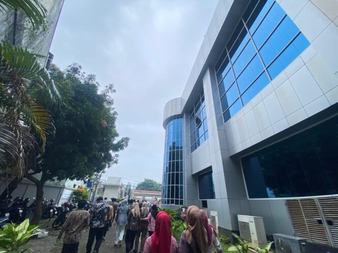 
					Jaga Kebugaran dan Kebersamaan, BRI BO Cilegon Gelar Jalan Santai Bersama