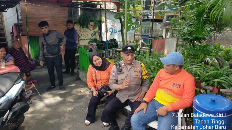 Cooling System dan Sambang Warga RW 02 Galur, Polisi Ajak Masyarakat Aktif Jaga Keamanan Lingkungan