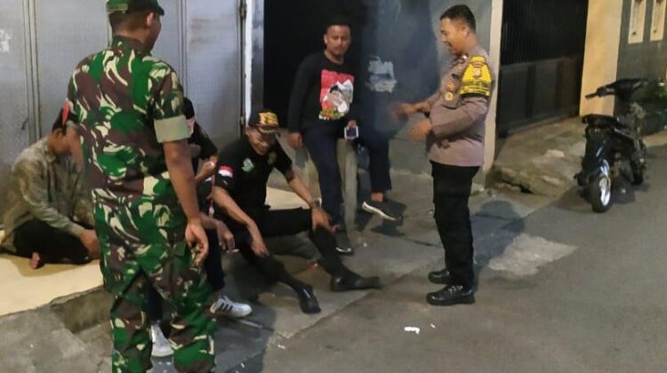 Patroli/Siskamling di Cakung Ciptakan Lingkungan Aman dan Kondusif