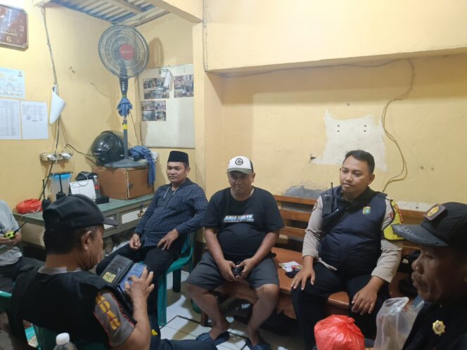 
					Sinergi Dan Semangat Sabuk Kamtibmas “Zero Tawuran”, Patroli Polri Gandeng Pokdarkamtibmas di Gunung Sahari Utara