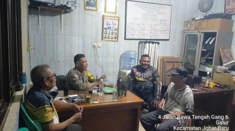 Sambang Pos Kamling RW 06 Galur, Polisi Perkuat Sinergi dan Imbau Warga Aktif Jaga Kamtibmas