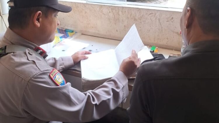 Sinergi Bhabinkamtibmas Pegangsaan Sambangi Gedung Graha Nusa Tiga, Perkuat Pengamanan Lingkungan Perkantoran
