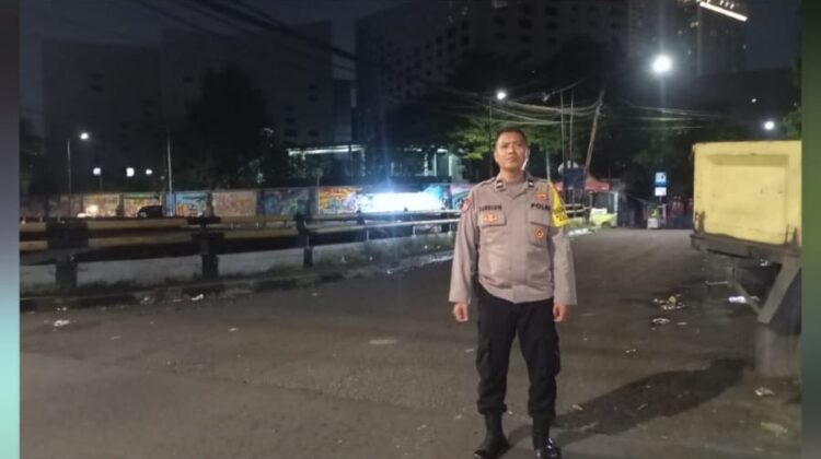 Polsek Senen Tingkatkan Patroli Dini Hari, Antisipasi Tawuran dan Kejahatan Jalanan