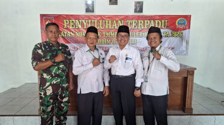 Perkuat Kerukunan Umat Beragama, Penyuluh Kemenag Hadir di TMMD Reguler 128 Desa Godo