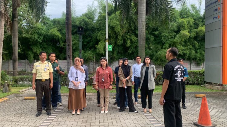 BRI Kanca Puri Niaga Gelar Simulasi Bencana Gempa untuk Tingkatkan Kesiapsiagaan