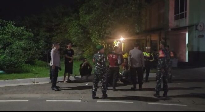 
					Koramil 03/Legok Gelar Patroli Bersama Polsek Jaga Stabilitas Keamanan Wilayah 