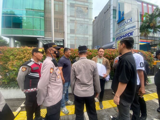 
					Aksi Unjuk Rasa di DPP PKB Batal, Polisi Siaga Antisipasi Bentrok