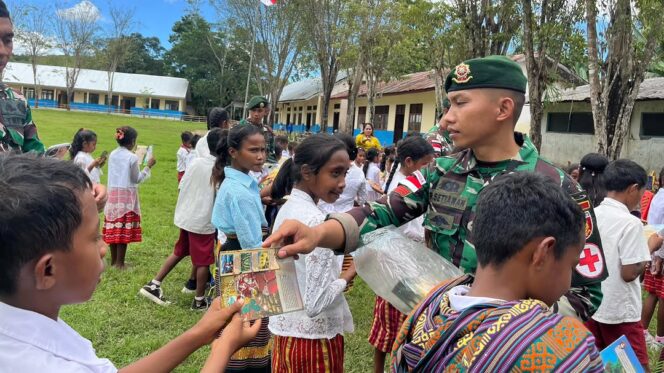 
					Yonarmed 12 Kostrad Tebar Semangat Literasi di Perbatasan Pada Hardiknas
