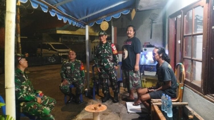 Patroli Gabungan Babinsa Jatinegara Perkuat Keamanan Dan Ketertiban Masyarakat