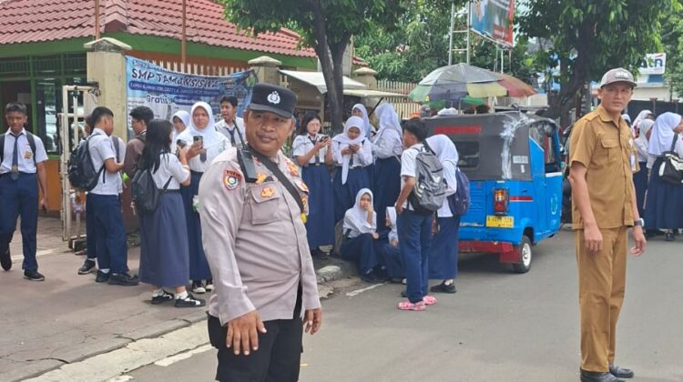 Langkah Kecil, Dampak Besar: Kepedulian Polri Amankan Kepulangan Pelajar