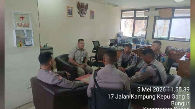 Siswa Diktuk Bintara Polri Gelombang I 2026 Laksanakan Patroli dan Sambang Objek Vital di Senen