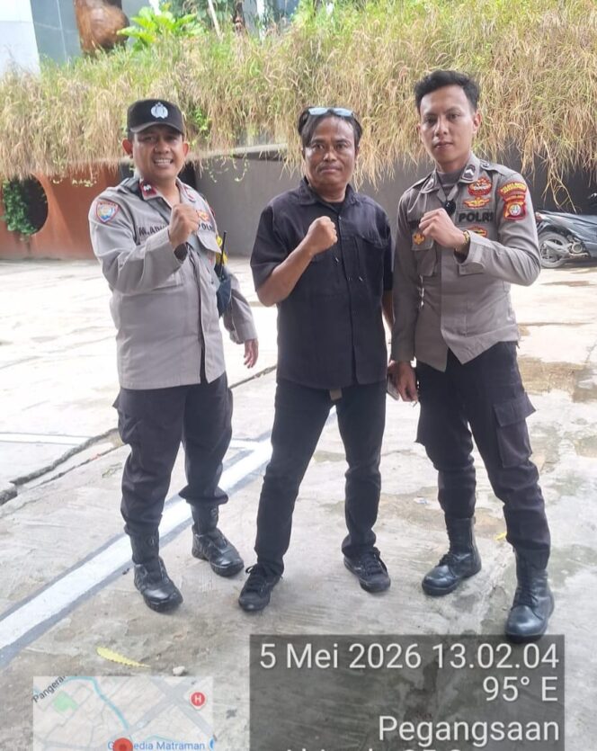 
					Sambangi Cafe Tanatap, Bhabinkamtibmas Pegangsaan Gencarkan Antisipasi Kejahatan C3