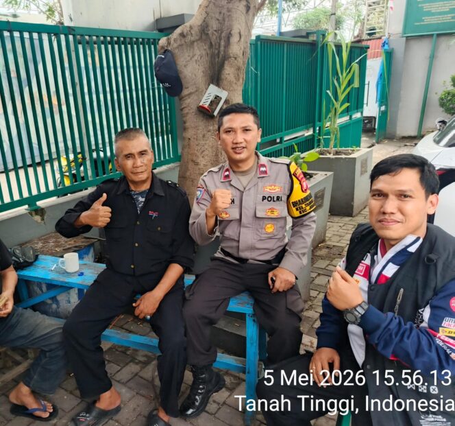
					Patroli dan Sambang RW 09 Tanah Tinggi, Polisi Perkuat Deteksi Dini Kamtibmas