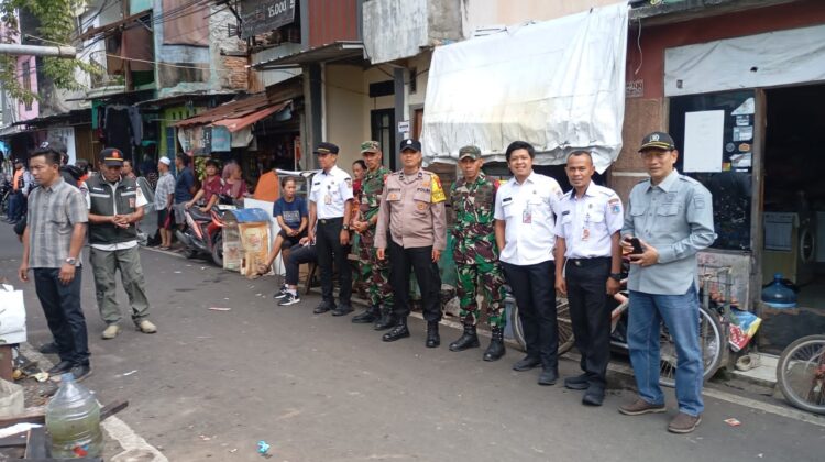 Tiga Pilar Kwitang Gelar Penataan Wilayah di Bantaran Kali Ciliwung