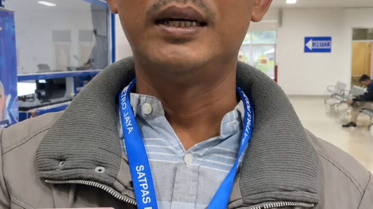 Pemohon SIM Sampaikan Terima Kasih atas Pelayanan Satpas Daan Mogot