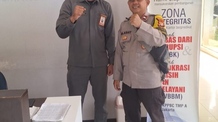Sambang Gedung Graha Sisindokom, Bhabinkamtibmas Pegangsaan Perkuat Sinergi Keamanan Perkantoran