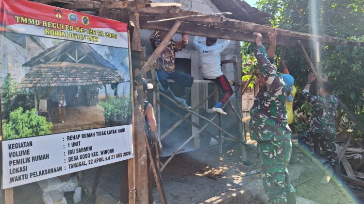 Gotong Royong Naikkan Empyak, Rumah Ibu Sarmini Capai 85 Persen