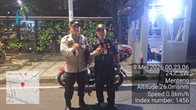 
					Bhabinkamtibmas Pegangsaan Intensifkan Sambang Satkamling Jelang Pagi Hari