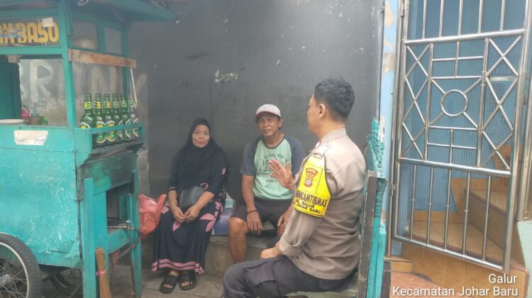 Polisi Hadir di Tengah Warga, Cooling System RW 06 Galur Perkuat Keamanan Lingkungan