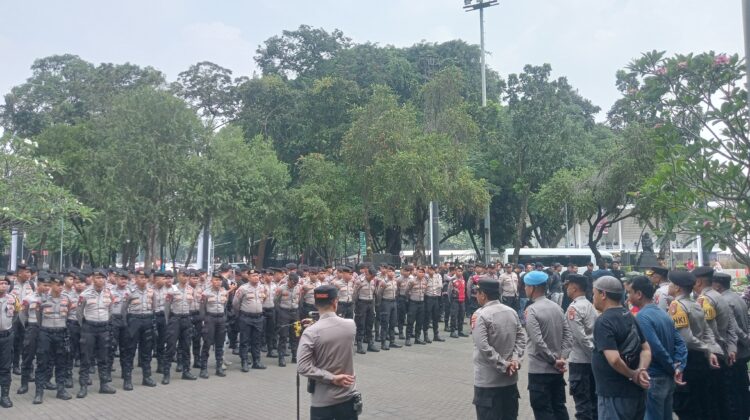 Polres Jakpus Kerahkan 585 Personel Amankan HUT GRIB Jaya ke-15 di Istora GBK