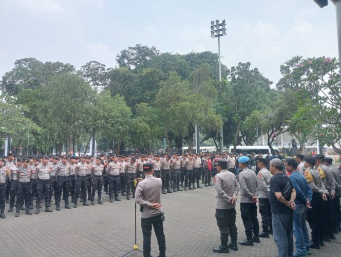 
					Polres Jakpus Kerahkan 585 Personel Amankan HUT GRIB Jaya ke-15 di Istora GBK