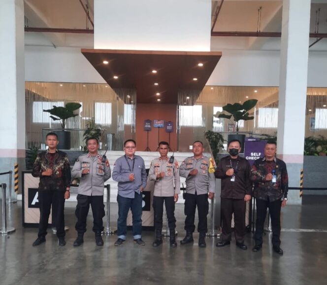 
					Polsek Metro Menteng Maksimalkan Pengamanan Ibadah Minggu di Gedung Annex Building