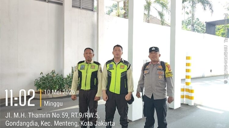Patroli Gedung Wisma Nusantara, Bhabinkamtibmas Gondangdia Perkuat Kewaspadaan Security
