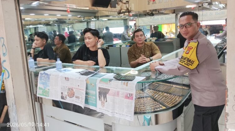 Cooling System Pasar Gembrong, Polisi Sambangi Toko Emas untuk Antisipasi Penipuan dan Pencurian