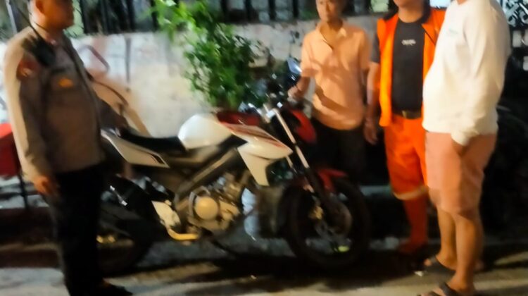 Bhabinkamtibmas Kramat Tindak Lanjuti Temuan Motor Tanpa Pemilik, Kendaraan Diserahkan ke Pemilik Sah