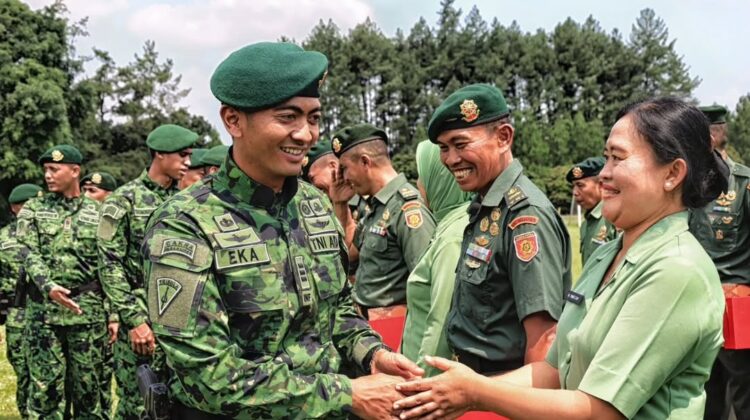 Danbrigif 18 Kostrad Pimpin Upacara Korps Raport Purna Tugas Warga Brigif 18 Kostrad