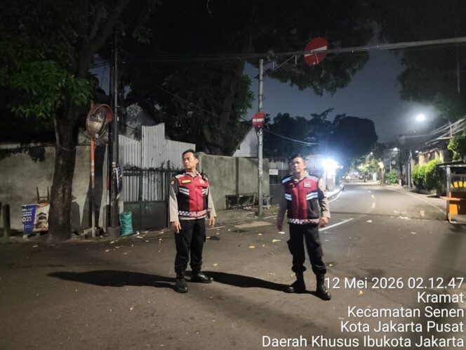 
					Polisi Siaga Jelang Pagi, Polsek Senen Ploting Personel Antisipasi Tawuran dan Kejahatan Jalanan
