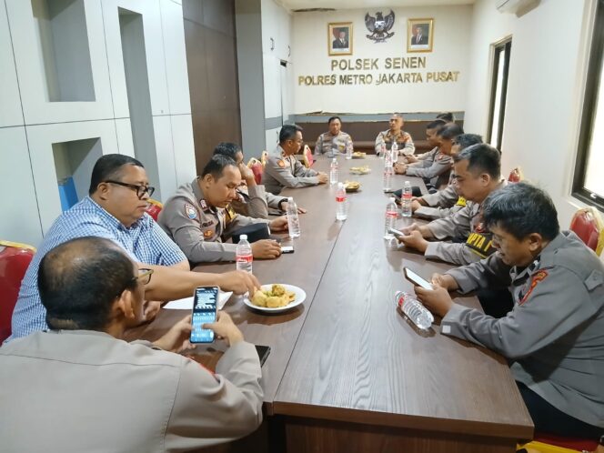 
					Kapolsek Senen Tekankan Peningkatan Patroli dan Pelayanan Publik dalam Anev Mingguan