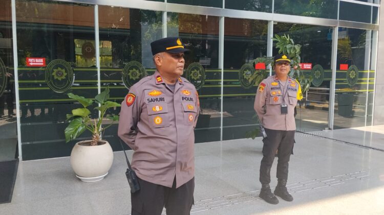 Mengedepankan Humanisme dan Disiplin, Polri Kawal Jalannya Sidang dengan Aman dan Kondusif