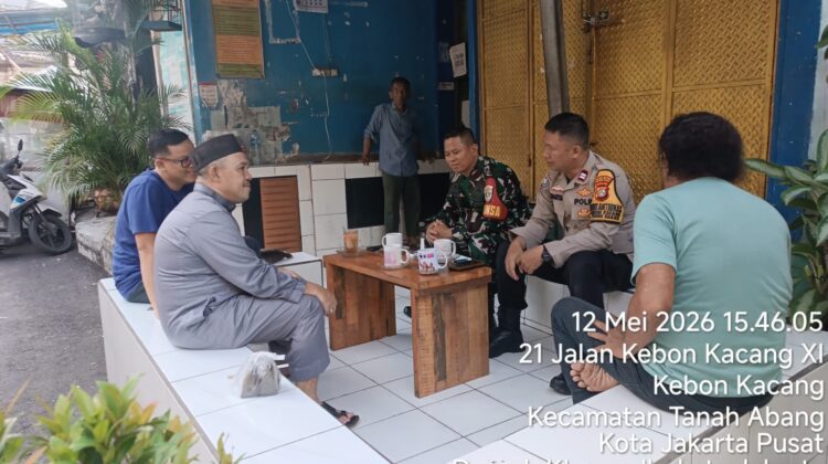 Bhabinkamtibmas dan Babinsa Sambangi Tokoh Agama RW 01 Kebon Kacang