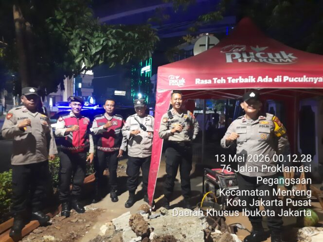 
					Patroli Cipkon di Tugu Proklamasi, Polsek Metro Menteng Perkuat Pengamanan Kawasan Strategis