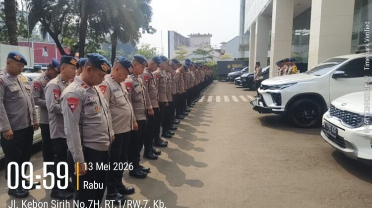 Kapolsek Metro Menteng Pimpin Apel Pengamanan Unras Mahasiswa di Kantor Badan Gizi Nasional