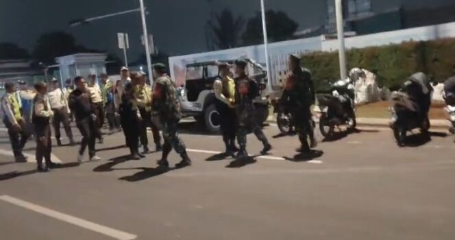 
					Koramil 02/Curug Gelar Patroli Malam Bersama Komduk Pastikan Wilayah Aman Dan Kondusif