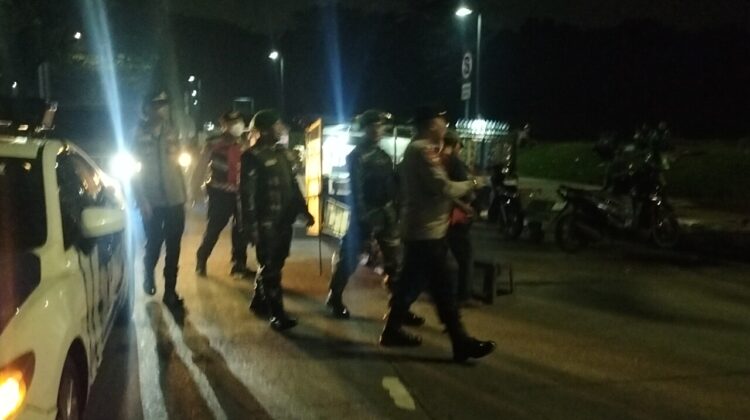Sinergitas Koramil 03/Legok Patroli Bersama Polsek Tingkatkan Kamtibmas Cegah Balap Liar Dan Tawuran Remaja