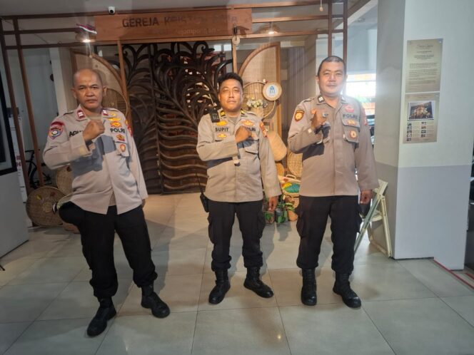 
					Polsek Metro Tanah Abang Amankan Ibadah Kenaikan Yesus Kristus di Gereja Kristus Raja Benhil