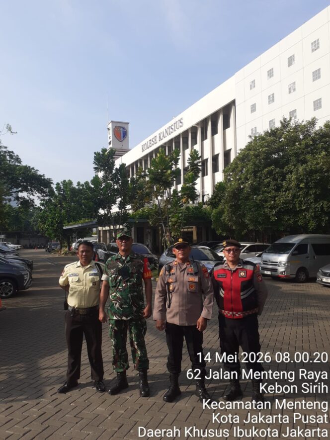 
					Pengamanan Humanis Warnai Ibadah Kenaikan Isa Almasih di Gereja Kolese Kanisius Menteng