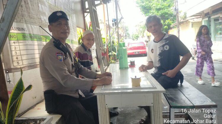 Sambang Warga RW 02 Galur, Bhabinkamtibmas Perkuat Kamtibmas dan Cooling System
