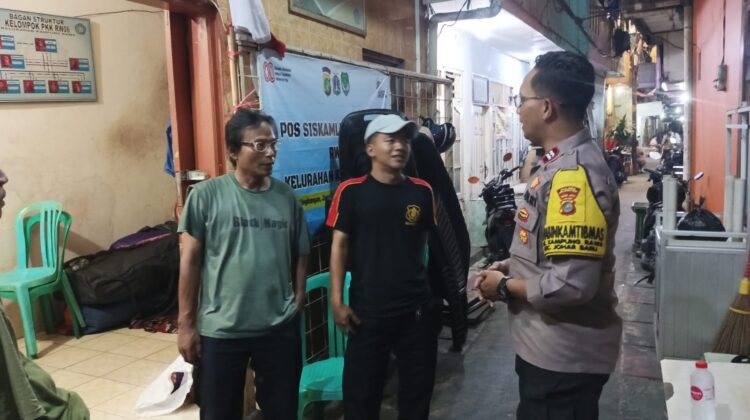 Hadirkan Rasa Aman, Polisi Rutin Kontrol Poskamling di Wilayah Kampung Rawa